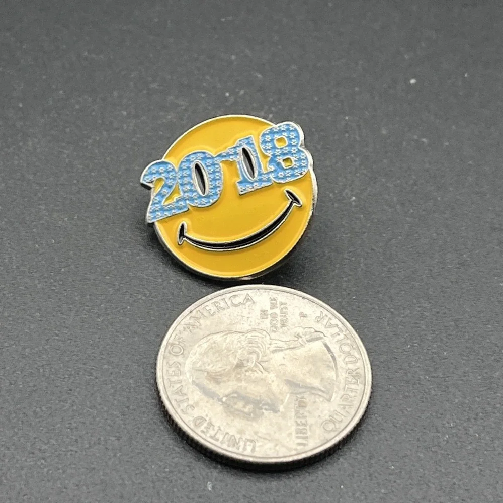 Walmart 2018‎ Glasses Smiley Mascot Lapel Hat Pin